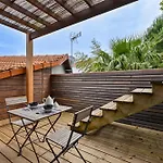 Bali - Vue Proche De La *